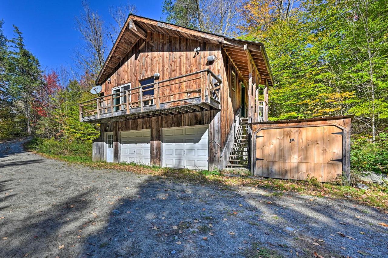 Remote Cabin With Fire Pit 3 Miles To Stowe Mtn! 외부 사진