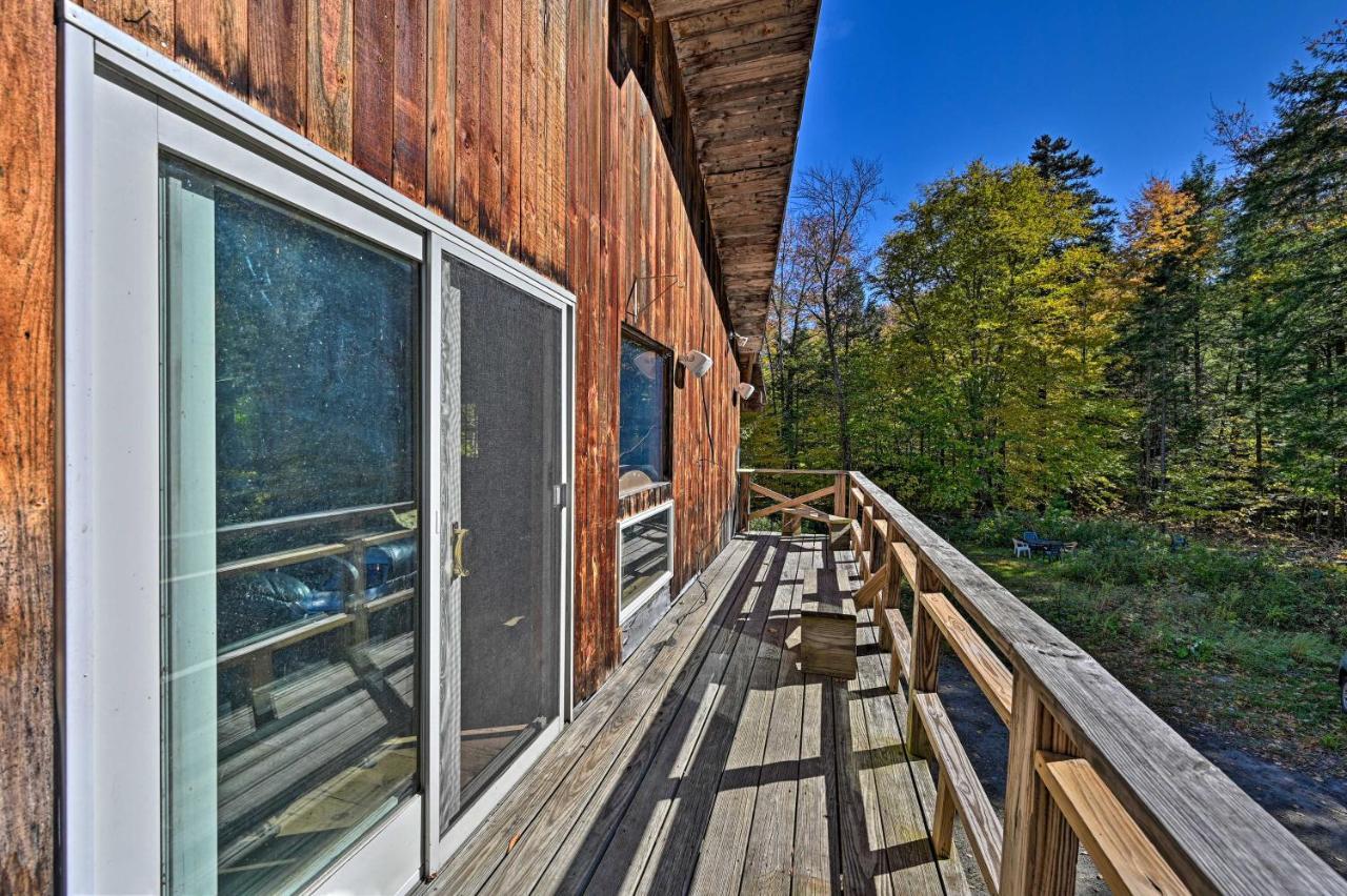 Remote Cabin With Fire Pit 3 Miles To Stowe Mtn! 외부 사진